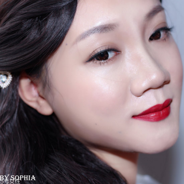 穿旗袍化什么妝 復古眼妝教程