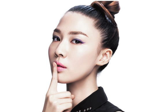 穿旗袍化什么妝 復古眼妝教程