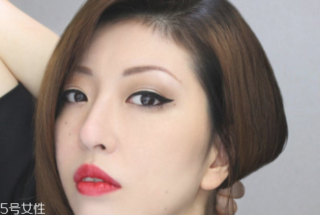 復古貓眼妝的畫法 魅惑少女感貓眼妝 復古貓眼妝的畫法 魅惑少女感貓眼妝