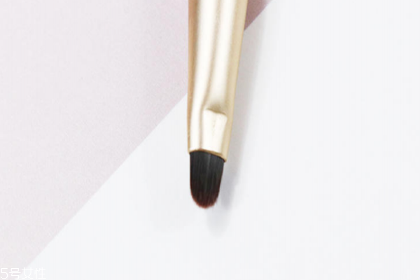 眼影刷什么毛最軟 這2種毛柔軟舒適 眼影刷什么毛最軟 這2種毛柔軟舒適