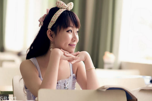 大學(xué)女生護膚誤區(qū) 自查下你有么 大學(xué)女生護膚誤區(qū) 自查下你有么