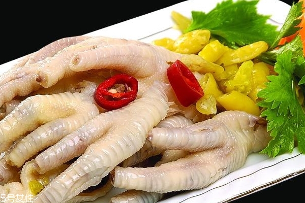 泡椒鳳爪為什么那么辣 泡椒的味道 泡椒鳳爪為什么那么辣 泡椒的味道