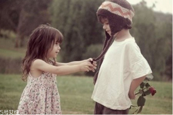 生二胎的利與弊 準(zhǔn)爸媽們做好心理準(zhǔn)備 生二胎的利與弊 準(zhǔn)爸媽們做好心理準(zhǔn)備