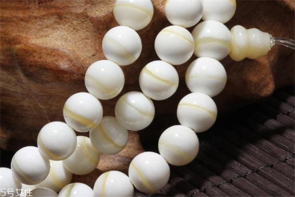 金絲硨磲手串價(jià)格 不算很貴 金絲硨磲手串價(jià)格 不算很貴