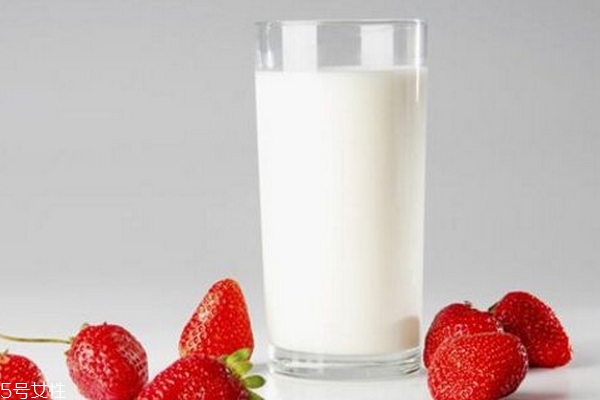 牛奶為什么用方盒子裝 原來還有這些說法 牛奶為什么用方盒子裝 原來還有這些說法