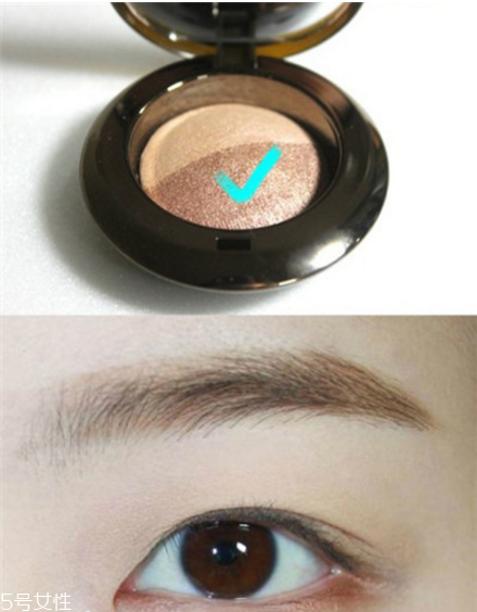 單眼皮內(nèi)雙怎么畫(huà)眼線 單眼皮內(nèi)雙女生眼妝畫(huà)法技巧
