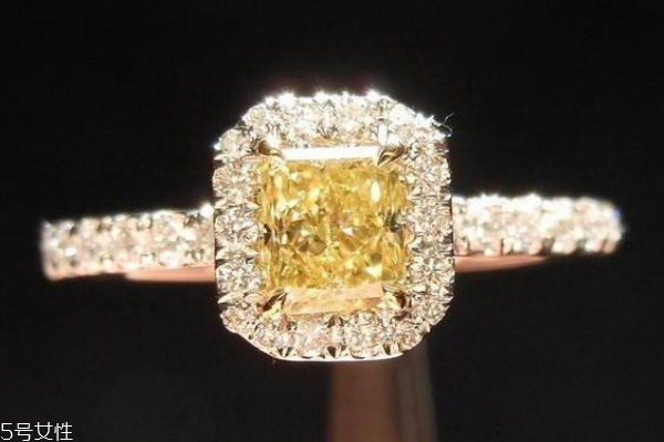 黃鉆石一克拉多少錢(qián) 價(jià)格不便宜 黃鉆石一克拉多少錢(qián) 價(jià)格不便宜