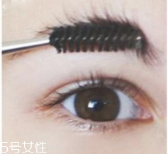 怎么用眉卡畫眉 眉毛濃畫眉圖解法 怎么用眉卡畫眉 眉毛濃畫眉圖解法