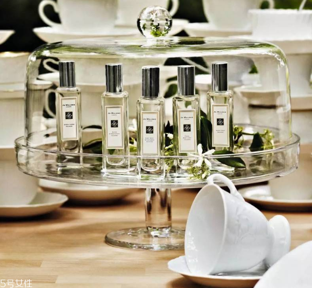 祖馬龍藍(lán)風(fēng)鈴適合男生嗎 祖馬龍藍(lán)風(fēng)鈴真假鑒別 祖馬龍藍(lán)風(fēng)鈴適合男生嗎 祖馬龍藍(lán)風(fēng)鈴真假鑒別