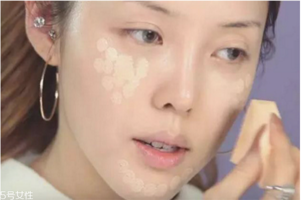 遮瑕膏可以遮住紋身嗎 掌握正確使用步驟 遮瑕膏可以遮住紋身嗎 掌握正確使用步驟