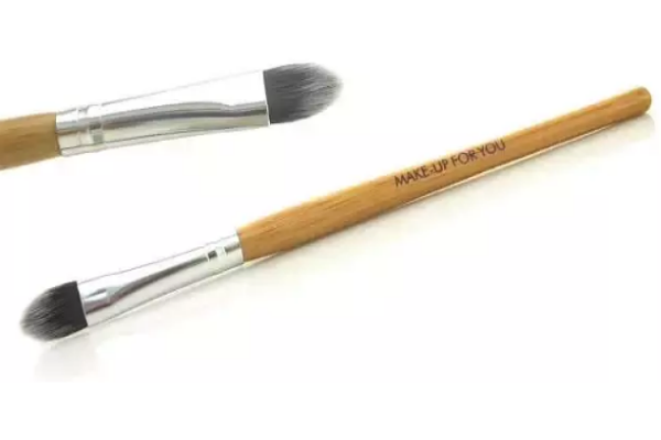 遮瑕膏可以遮胡子嗎 遮瑕膏的使用技巧和禁忌 遮瑕膏可以遮胡子嗎 遮瑕膏的使用技巧和禁忌