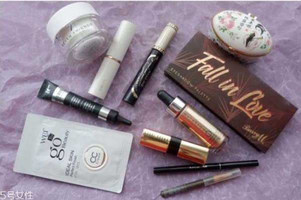 裸妝效果最好的化妝品 打造完美裸妝 裸妝效果最好的化妝品 打造完美裸妝