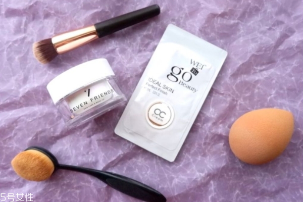裸妝效果最好的化妝品 打造完美裸妝 裸妝效果最好的化妝品 打造完美裸妝