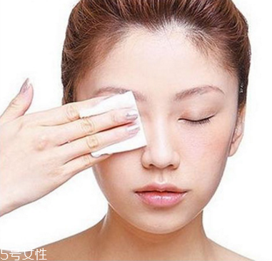 卸妝油能帶上飛機(jī)嗎 卸妝油能托運(yùn) 卸妝油能帶上飛機(jī)嗎 卸妝油能托運(yùn)