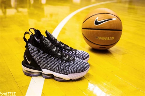 nike lebron 16詹姆斯16實戰(zhàn)測評 很有看點 nike lebron 16詹姆斯16實戰(zhàn)測評 很有看點