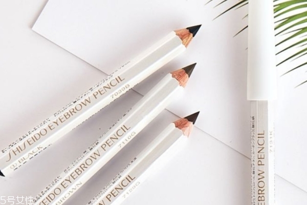 網(wǎng)紅眉筆真的好用嗎 看完你就心里有數(shù)了 網(wǎng)紅眉筆真的好用嗎 看完你就心里有數(shù)了