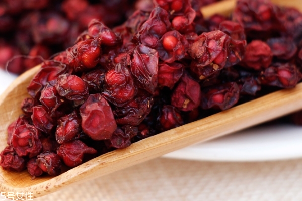 五味子是什么味道 奇妙的味道 五味子是什么味道 奇妙的味道