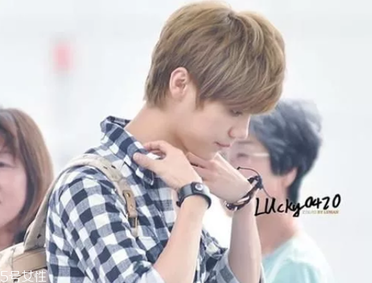 2019男生流行什么發(fā)色 讓你一秒擺脫土味 2019男生流行什么發(fā)色 讓你一秒擺脫土味