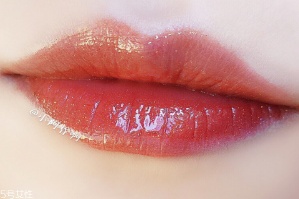 阿瑪尼黑管500怎么涂 阿瑪尼黑管500顏色 阿瑪尼黑管500怎么涂 阿瑪尼黑管500顏色