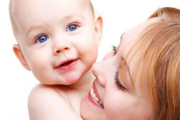 寶寶老愛生氣怎么辦 媽媽要耐心安撫 寶寶老愛生氣怎么辦 媽媽要耐心安撫