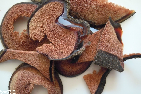 鹿茸為什么有紅的白的 看完你就明白了 鹿茸為什么有紅的白的 看完你就明白了