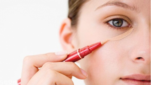 綠色遮瑕哪個牌子好 好用的調色遮瑕推薦