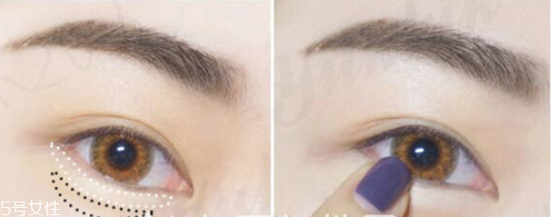 遮瑕筆和氣墊哪個(gè)先用 無(wú)暇底妝遮瑕一步搞定 遮瑕筆和氣墊哪個(gè)先用 無(wú)暇底妝遮瑕一步搞定