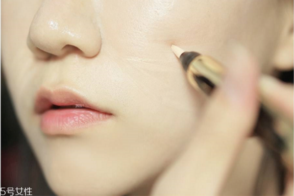 遮瑕霜哪個牌子好用 遮瑕霜的正確使用方法 遮瑕霜哪個牌子好用 遮瑕霜的正確使用方法