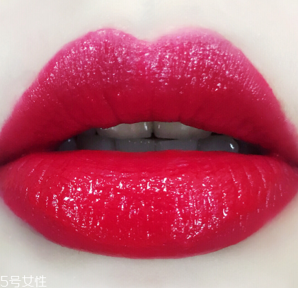 阿瑪尼紅管503多少錢 阿瑪尼紅管503真人試色 阿瑪尼紅管503多少錢 阿瑪尼紅管503真人試色