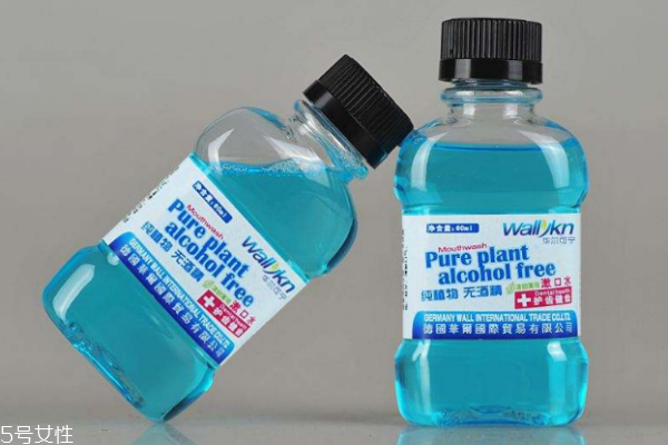 漱口水有什么用 3大功效不可不知 漱口水有什么用 3大功效不可不知