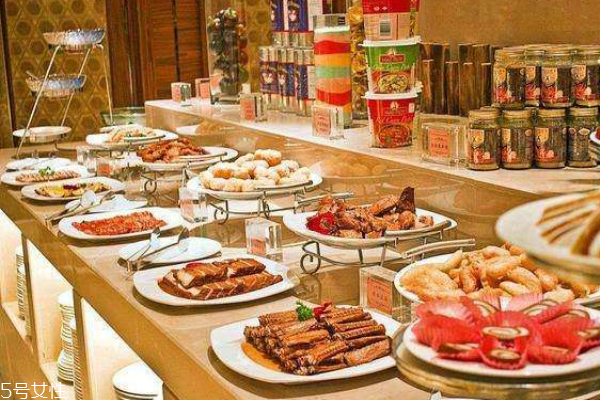 自助餐怎么吃才最好?營養(yǎng)搭配要合理 自助餐怎么吃才最好?營養(yǎng)搭配要合理