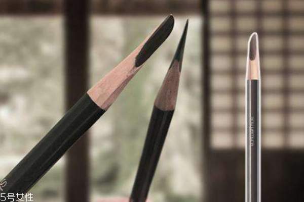 旋轉眉筆和鉛筆眉筆哪個好 2大眉筆pk