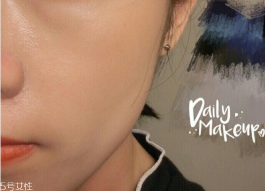 香奈兒粉底霜好用嗎 香奈兒奢華精粹滋養(yǎng)粉底霜色號 香奈兒粉底霜好用嗎 香奈兒奢華精粹滋養(yǎng)粉底霜色號