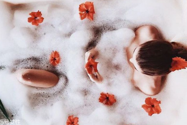 泡澡減肥有效果嗎 不想上健身房就來泡澡吧 泡澡減肥有效果嗎 不想上健身房就來泡澡吧