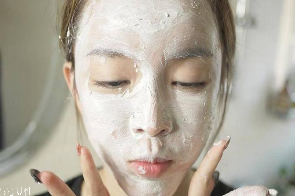 泡泡清潔面膜的原理 清潔面膜4大質(zhì)地pk 泡泡清潔面膜的原理 清潔面膜4大質(zhì)地pk