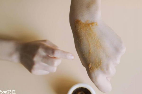 泡泡清潔面膜的原理 清潔面膜4大質(zhì)地pk 泡泡清潔面膜的原理 清潔面膜4大質(zhì)地pk