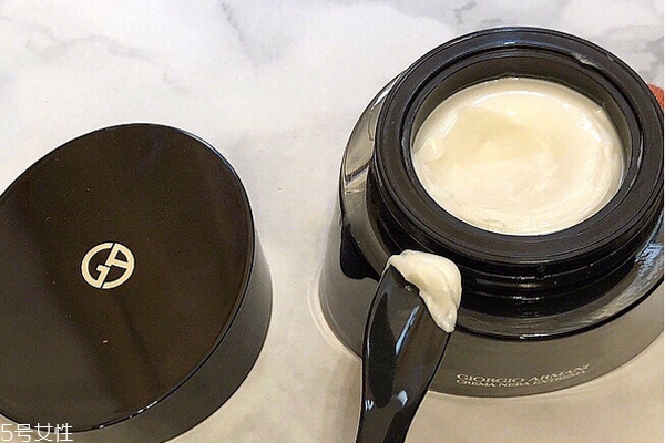 阿瑪尼黑鑰匙面霜好嗎 阿瑪尼黑鑰匙面霜效果如何 阿瑪尼黑鑰匙面霜好嗎 阿瑪尼黑鑰匙面霜效果如何