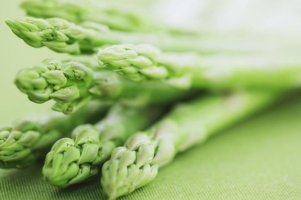 蘆筍里面黑了是怎么回事 不要隨便食用 蘆筍里面黑了是怎么回事 不要隨便食用