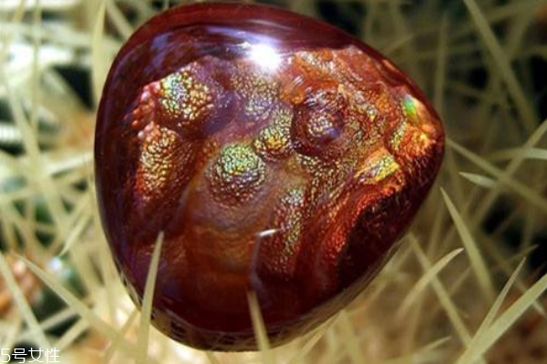 火瑪瑙有收藏價(jià)值嗎 要注意選擇 火瑪瑙有收藏價(jià)值嗎 要注意選擇