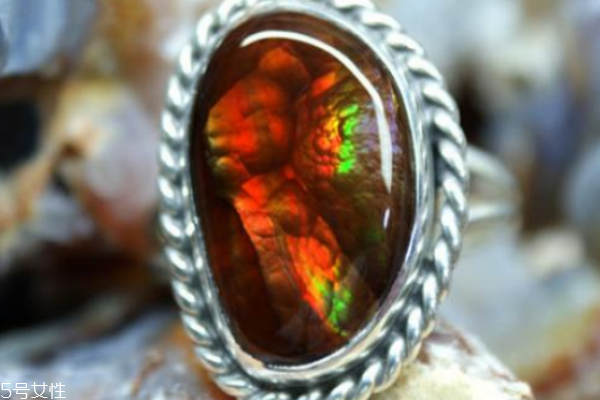 火瑪瑙有收藏價(jià)值嗎 要注意選擇 火瑪瑙有收藏價(jià)值嗎 要注意選擇