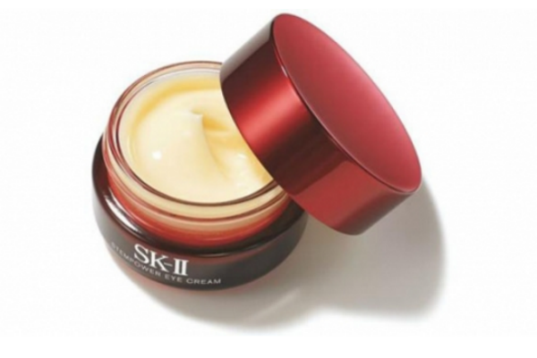 魚尾紋是怎么形成的 這幾款眼霜讓你和魚尾紋說再見 魚尾紋是怎么形成的 這幾款眼霜讓你和魚尾紋說再見