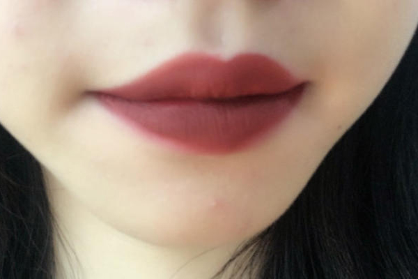 cute press唇釉價格 cute press03和阿瑪尼200對比圖 cute press唇釉價格 cute press03和阿瑪尼200對比圖