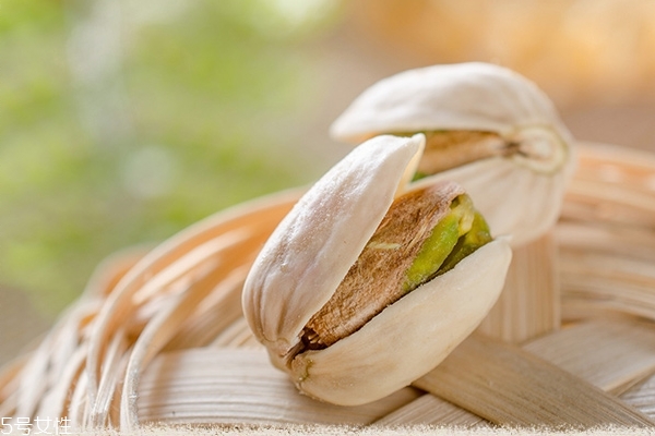 開心果為什么是綠色的 是正?，F(xiàn)象