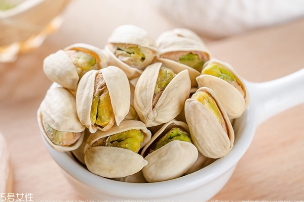 開心果為什么是綠色的 是正?，F(xiàn)象