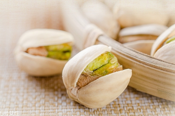 開心果為什么是綠色的 是正?，F(xiàn)象