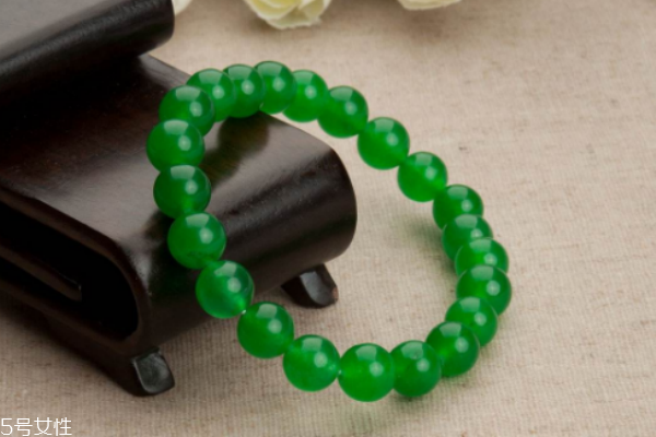 馬來玉的功效與作用 有益身體健康 馬來玉的功效與作用 有益身體健康