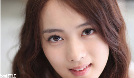 眼部肌膚怎么保養(yǎng) 五個(gè)方法擊退眼部問(wèn)題 眼部肌膚怎么保養(yǎng) 五個(gè)方法擊退眼部問(wèn)題