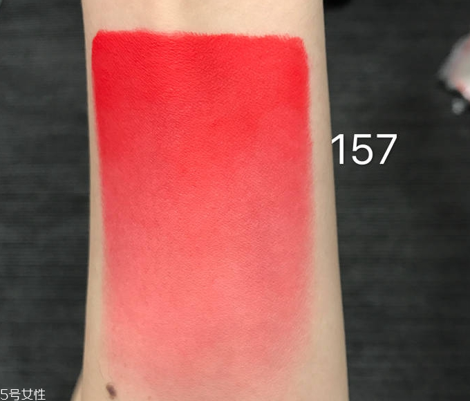 蘭蔻2018秋冬口紅全試色 大熱色196和507上嘴圖 蘭蔻2018秋冬口紅全試色 大熱色196和507上嘴圖