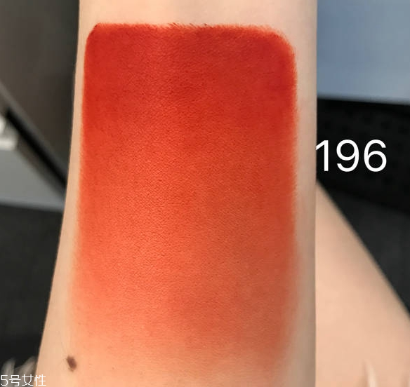 蘭蔻2018秋冬口紅全試色 大熱色196和507上嘴圖 蘭蔻2018秋冬口紅全試色 大熱色196和507上嘴圖