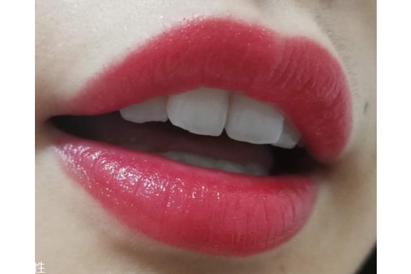 mac秋冬色黃皮日?？诩t推薦 美到你無法自持